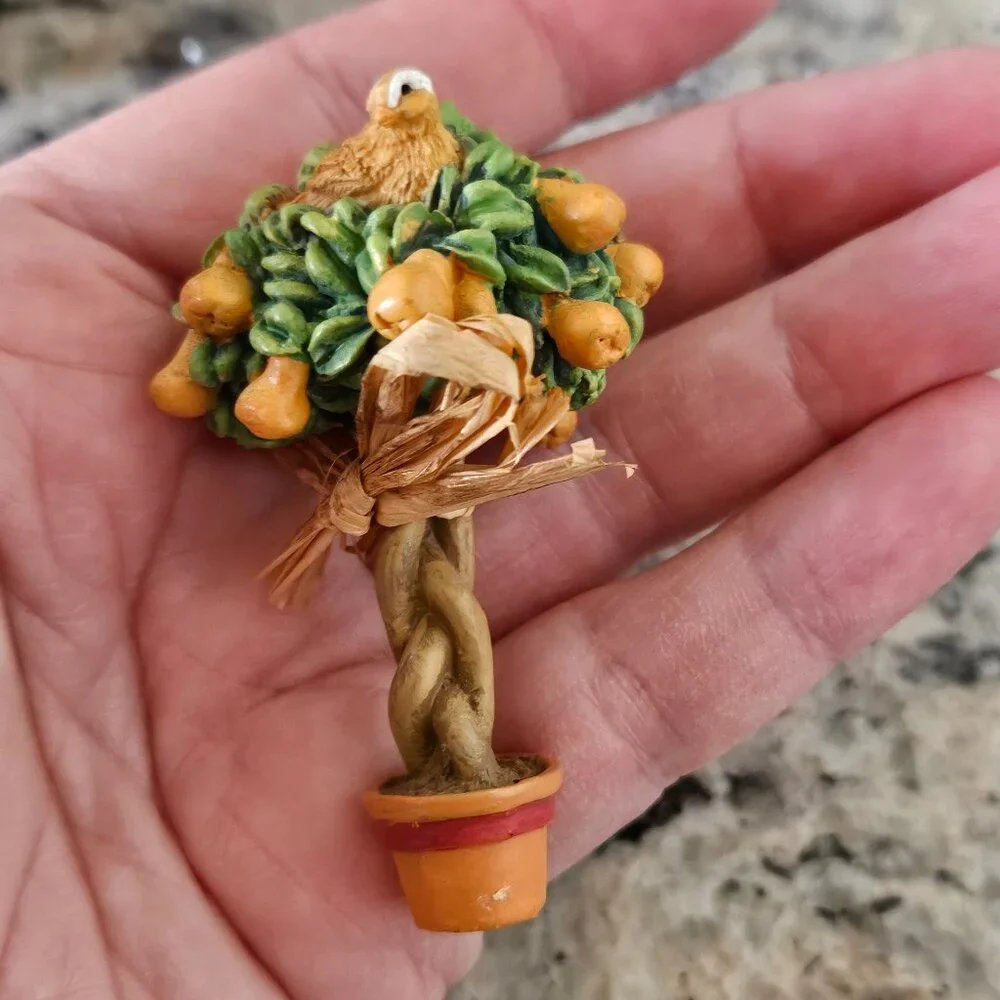 NIB CARLTON CARDS PARTRIDGE IN A PEAR TREE 12 DAYS OF CHRISTMAS HOLIDAY ORNAMENT
